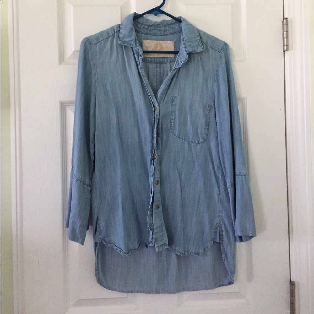 Lightweight denim top
