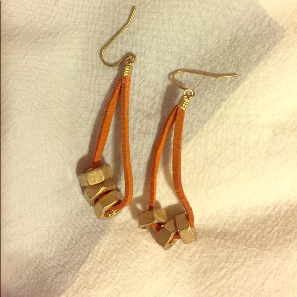 Earrings - Picture 1 of 1
