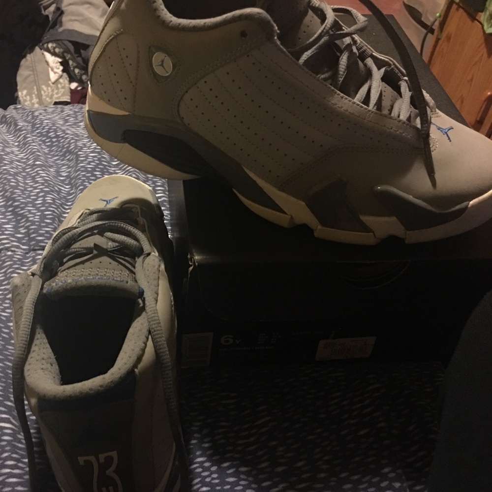 Air Jordan retro 14s