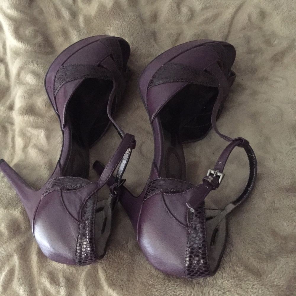 Beautiful Dark Purple High Heels