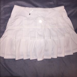 Lululemon pacesetter skirt