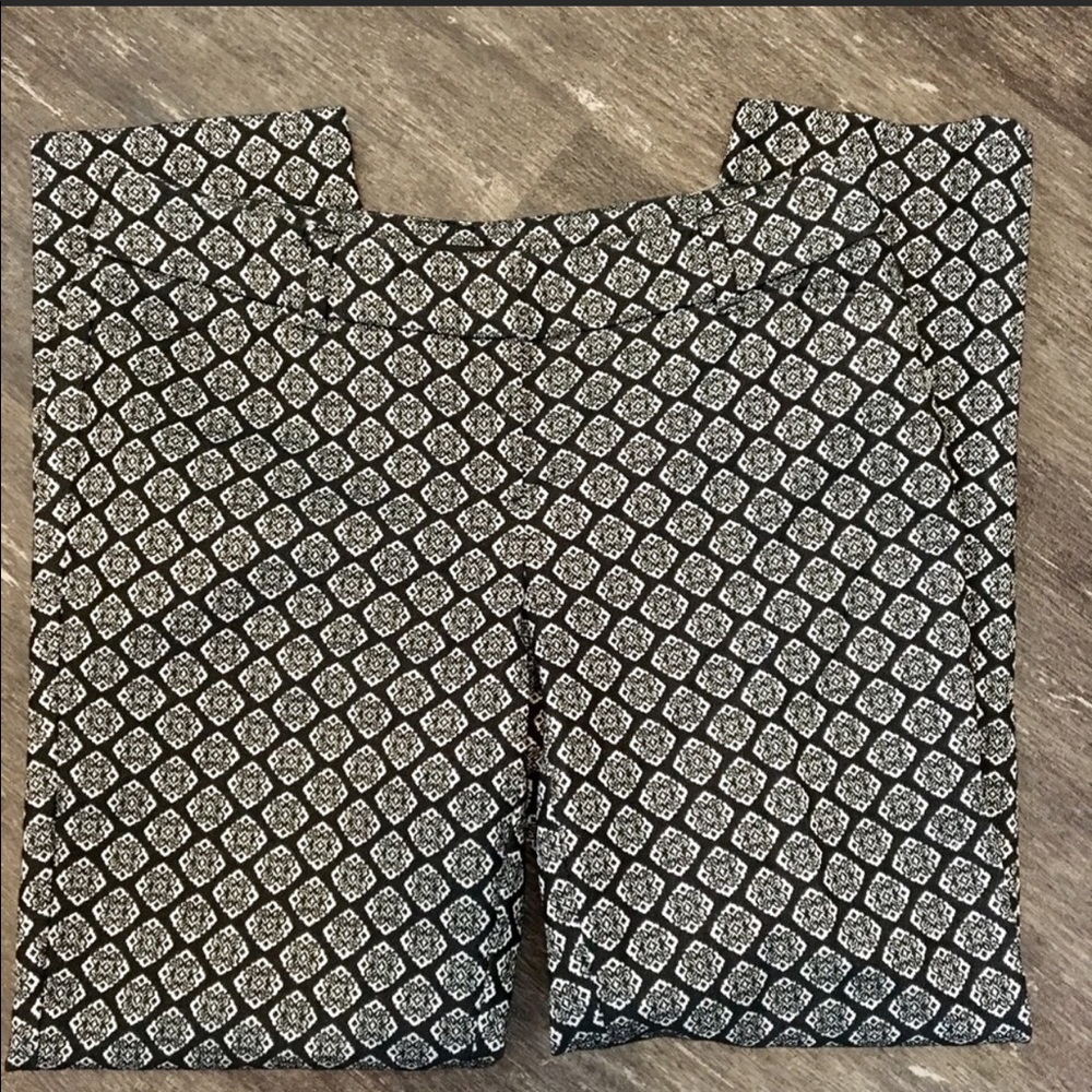 WHBM slim ankle pants, size 4R