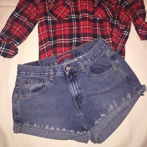 Vintage Levi's • high waist • cut off jean shorts