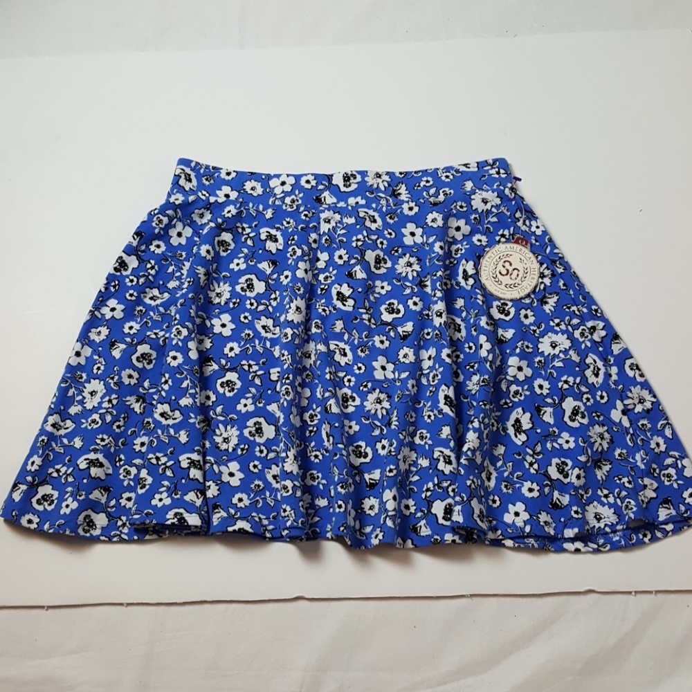 So Authentic American Heritage Skater Skirt L