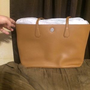 TORY BURCH NWOT