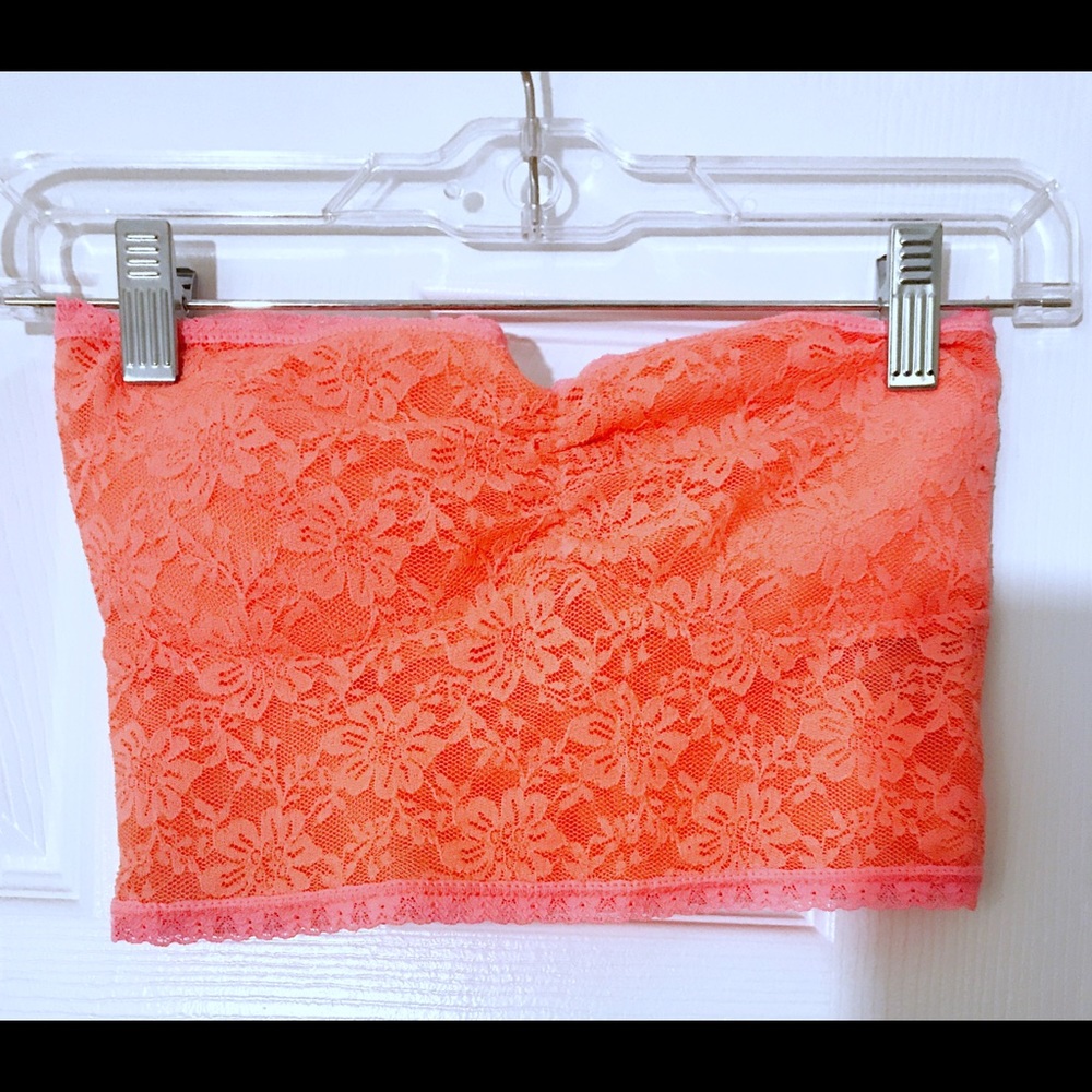 Never worn Forever 21 strapless lace bralette