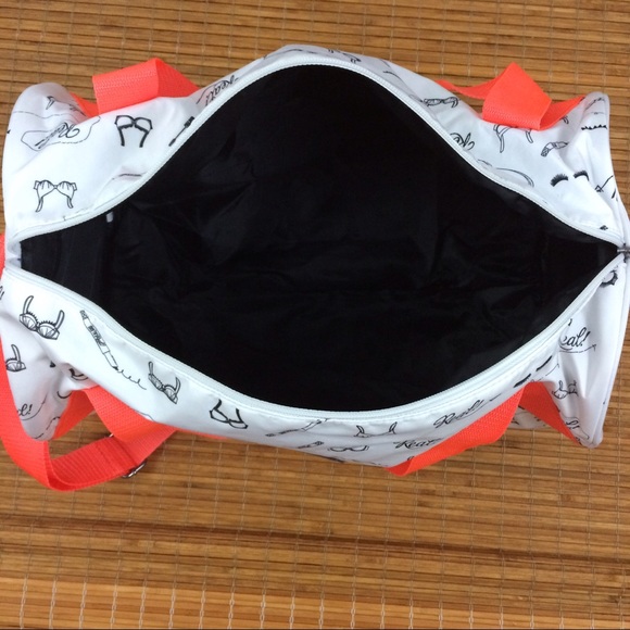 Benefit Bags Benefit San Francisco Cosmetics Ltd Ed Duffle Poshmark