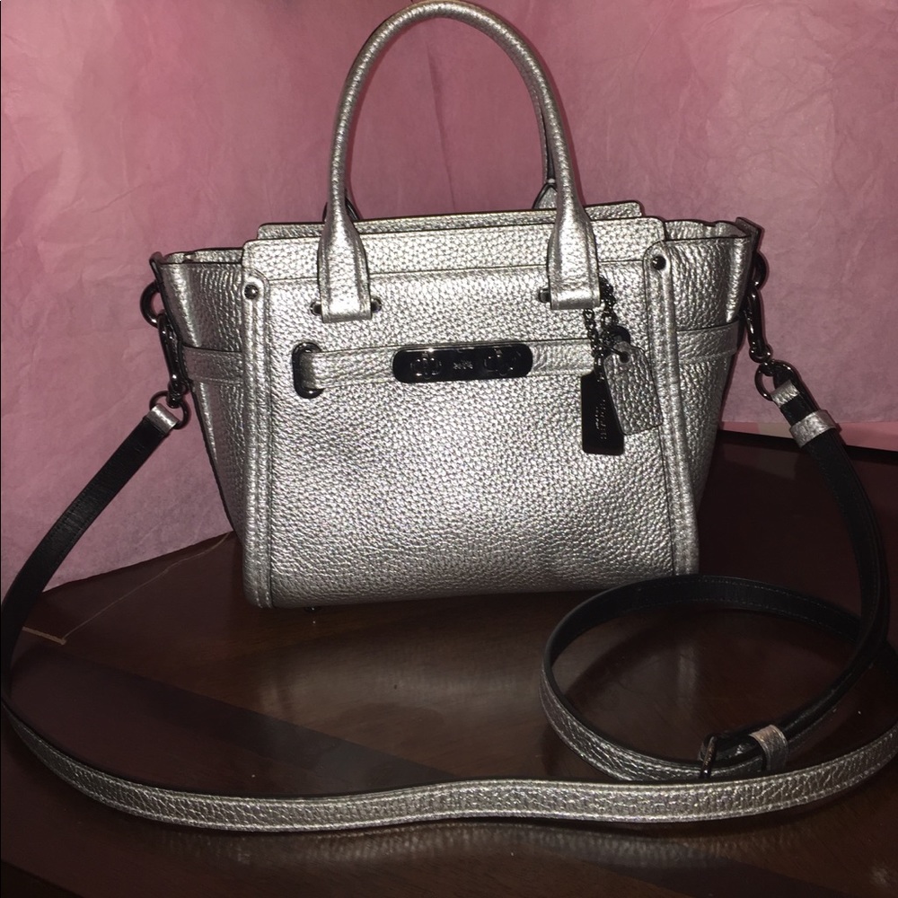 Coach mini tote