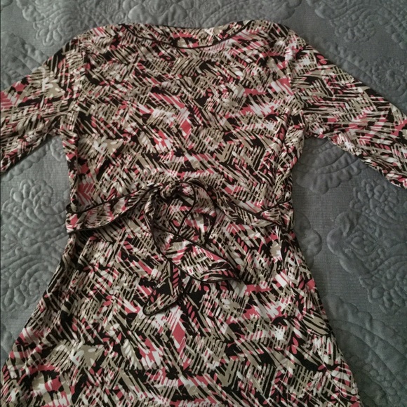 3 x $20 Ann Taylor Cute Top, Multi Color. - Picture 6 of 8