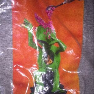 Supreme shirt