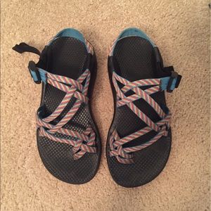 women's Chaco's size 7