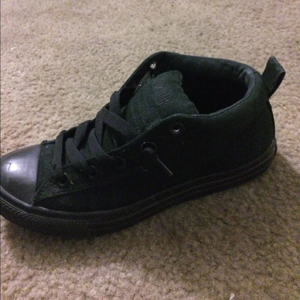 Converse - Picture 3 of 4