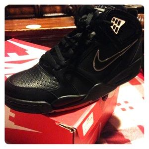 Nike air flight falcon brand new size 10.5