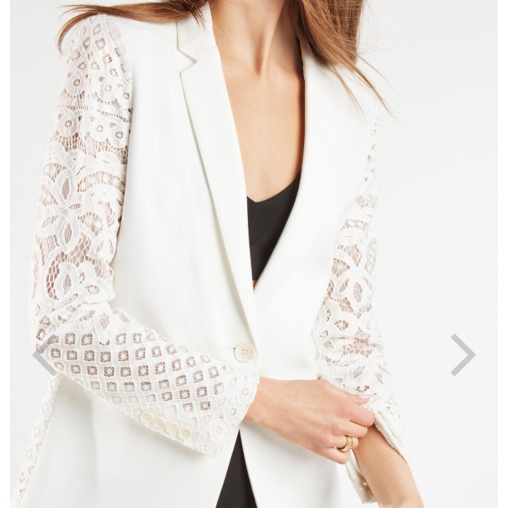 Keanu White lace blazer. NWT Never worn!