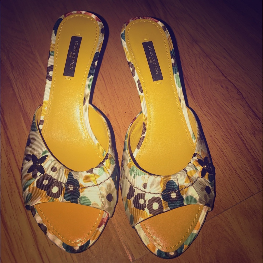 Authentic Louis Vuitton sandal.