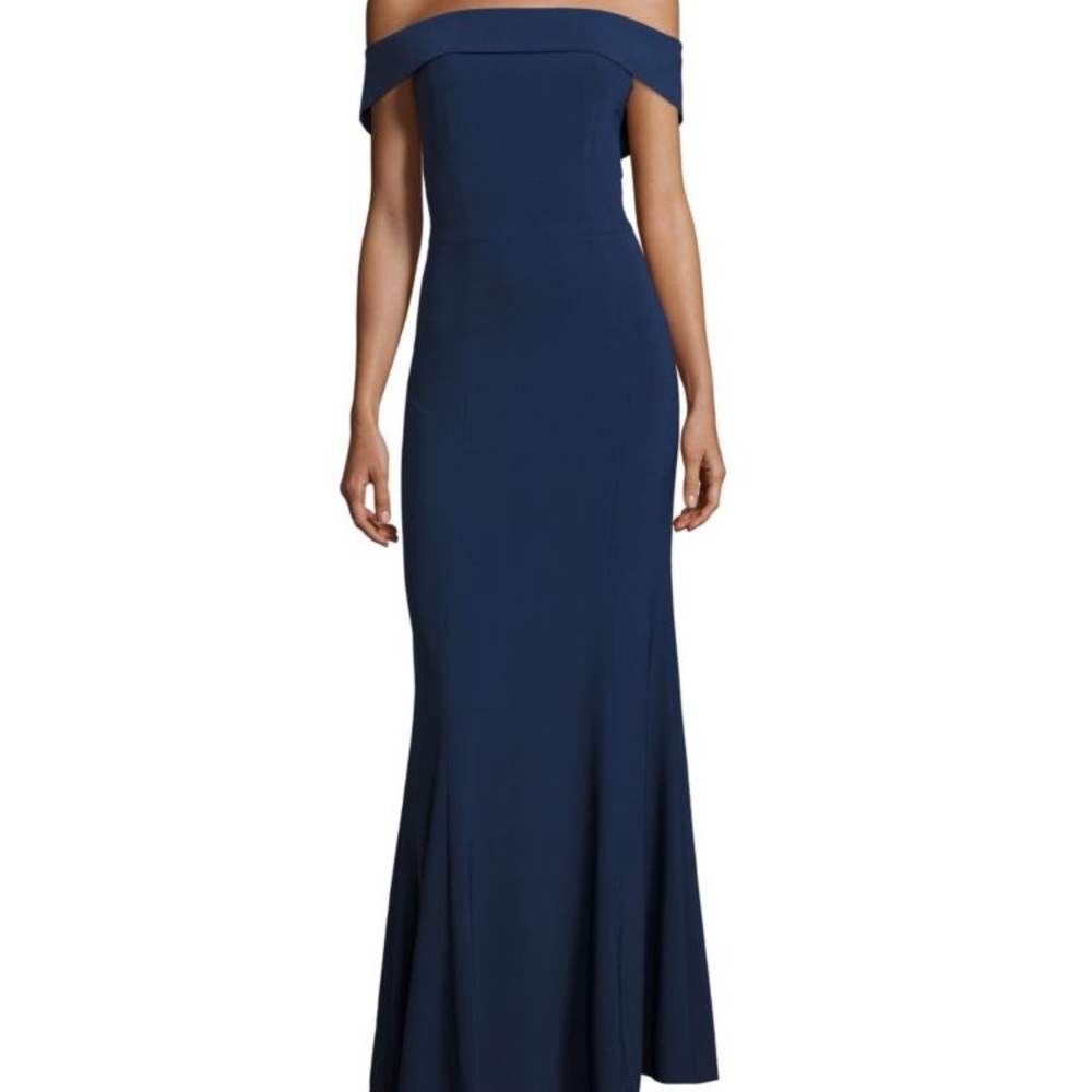 🆕Off the shoulder crepe gown .. midnight blue