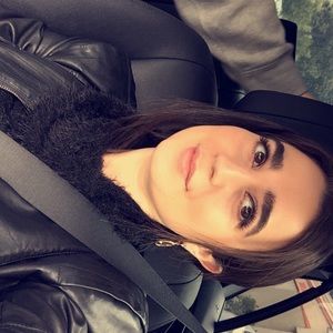 Meet your Posher, Liel