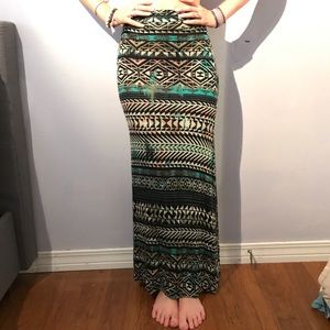 Tribal High Waisted Maxi Skirt!!