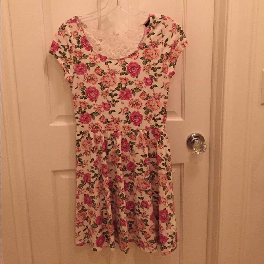 Floral Fit and Flare Dress with Lace Forever 21