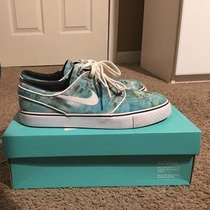 Tie Dye Stefan Janoski