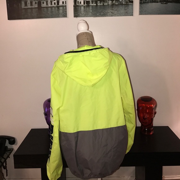 VS PINK FULL ZIP  ANORAK - Picture 2 of 4