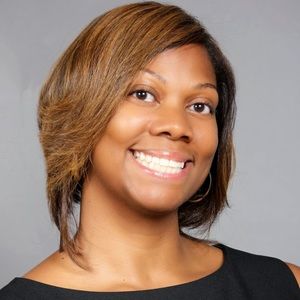 Meet your Posher, Dana