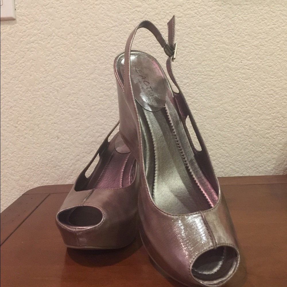 Kenneth Cole Reaction wedge Sandals