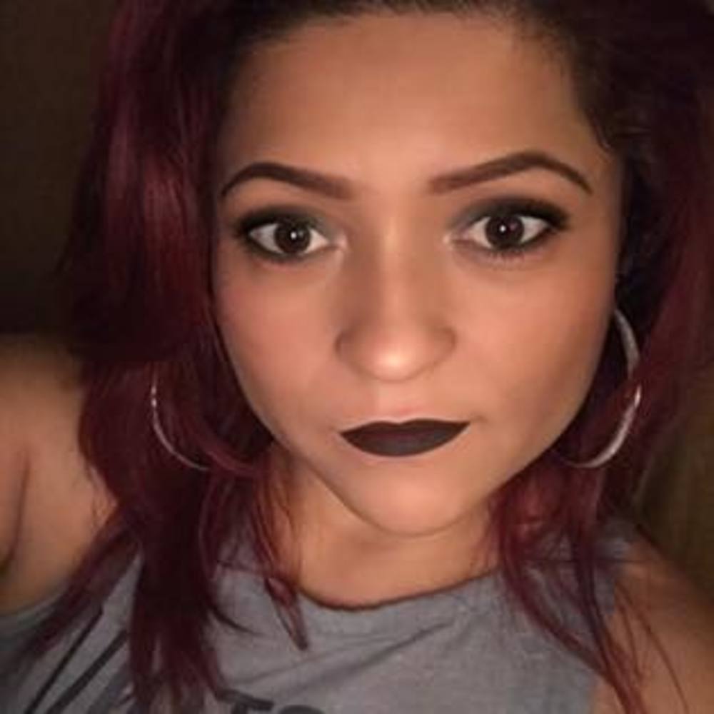 Meet your Posher, Vivi