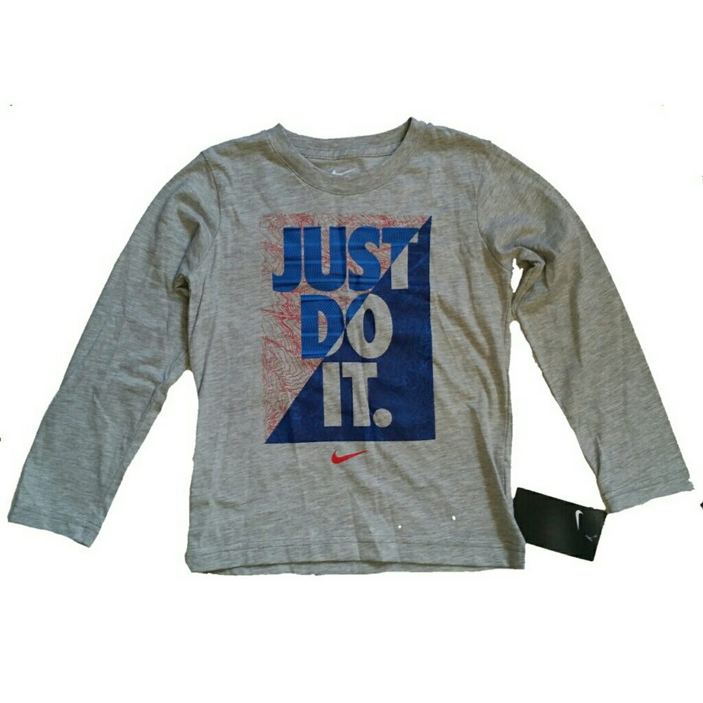 Nwt boys NIKE Gray shirt size 6