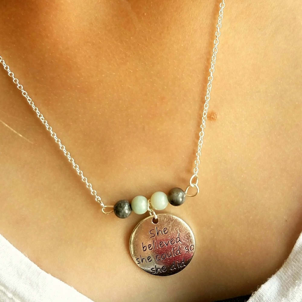 "She Believed She Could" Styrke Necklace - Picture 4 of 4