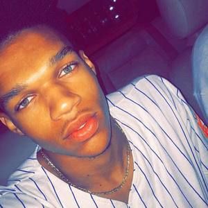 Meet your Posher, Clarence