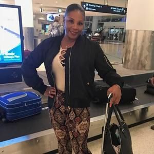 Meet your Posher, Lashone