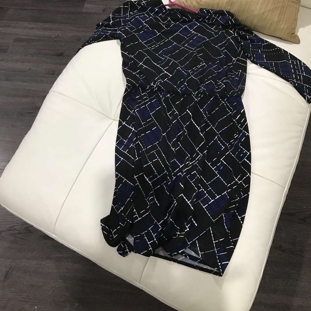 White House Black Market 👗