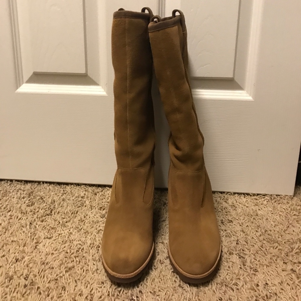 Ugh Chestnut Brown Wedge Boot