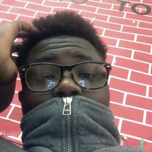 Meet your Posher, Ashton