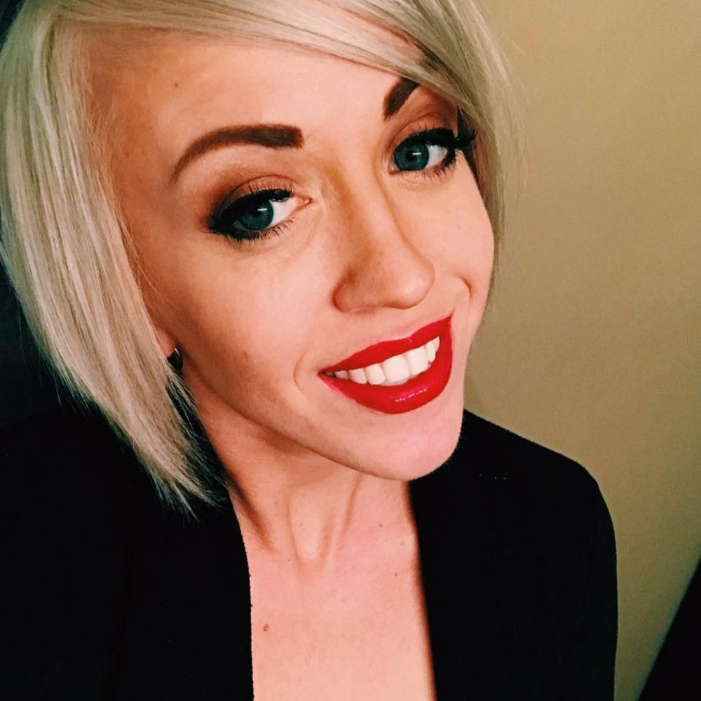 Meet your Posher, Ali