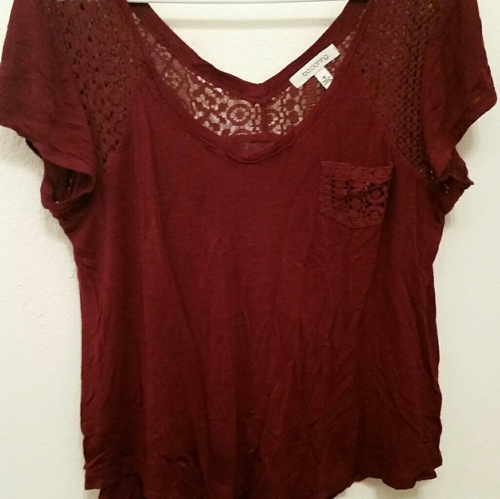 Red Top - Picture 4 of 5