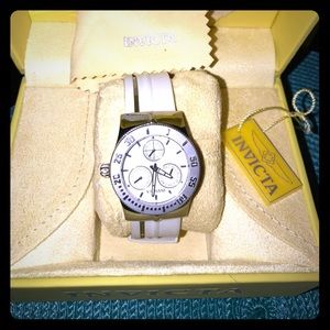 Invicta Wildflower