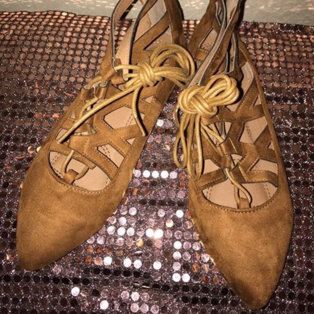 Strap tie flats so very cute brand new