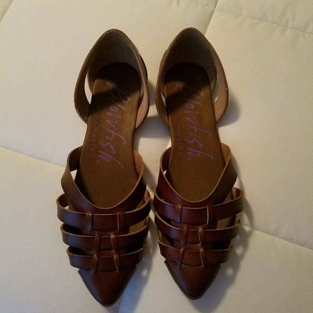 Cute leather sandals, worn twice