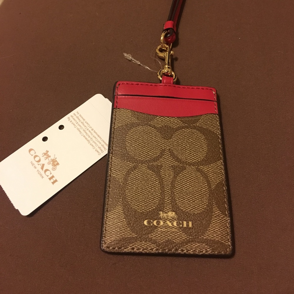 COACH NAME ID HOLDER
