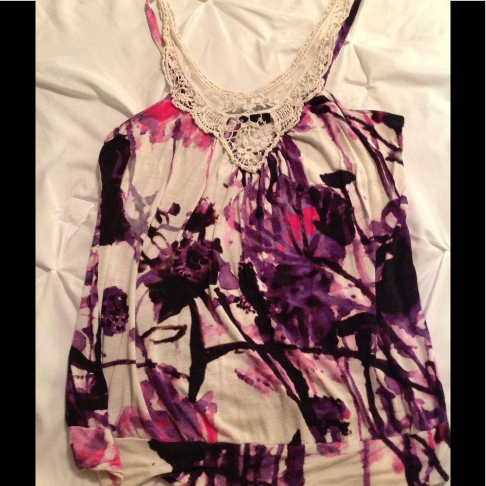 Rue 21 Crochet and Lace - Picture 1 of 3