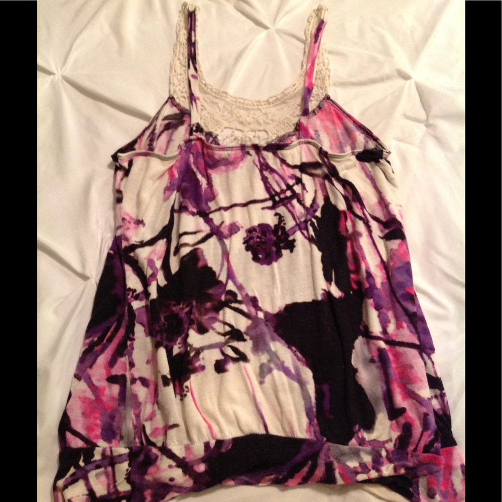 Rue 21 Crochet and Lace - Picture 2 of 3