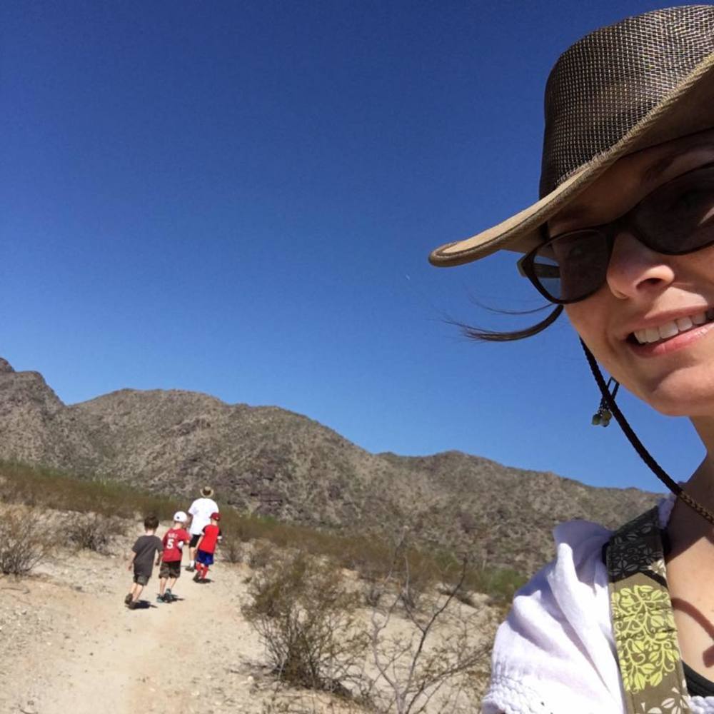 Meet your Posher, Cari