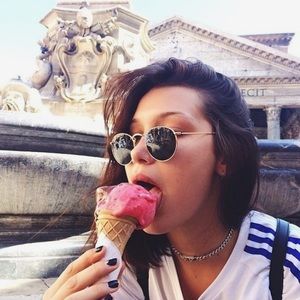 Meet your Posher, Tiffany