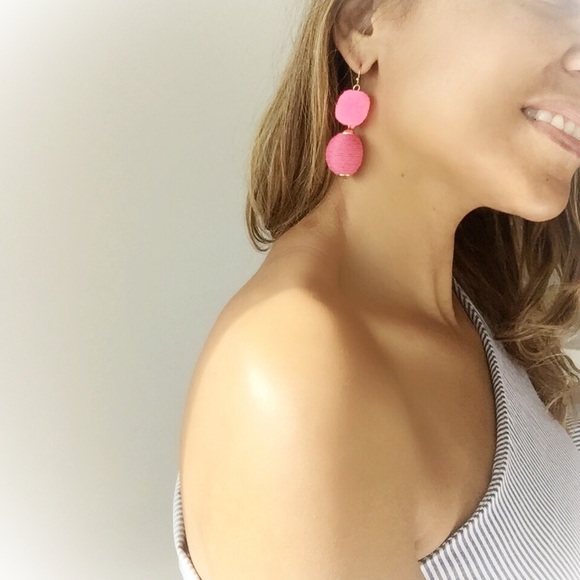 💕Tiered Bon Bon Drops Earrings - Picture 3 of 7