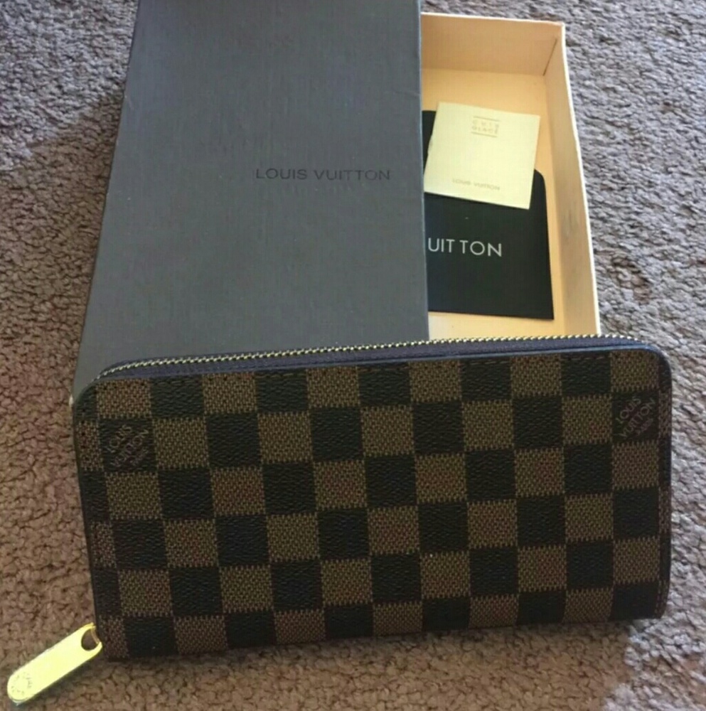 Iso zippy wallet