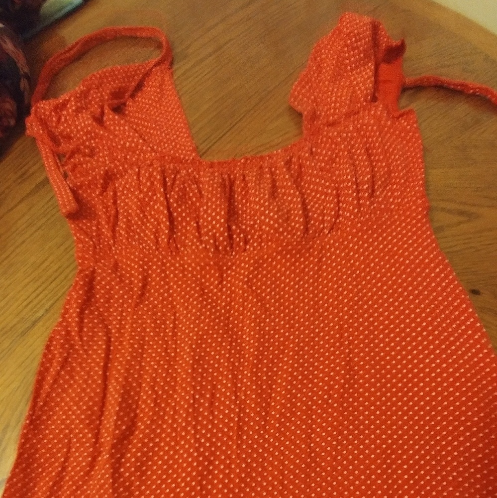 Maxi short dress. Taylor Swift