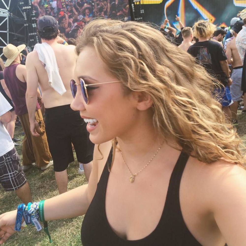 Meet your Posher, Sara