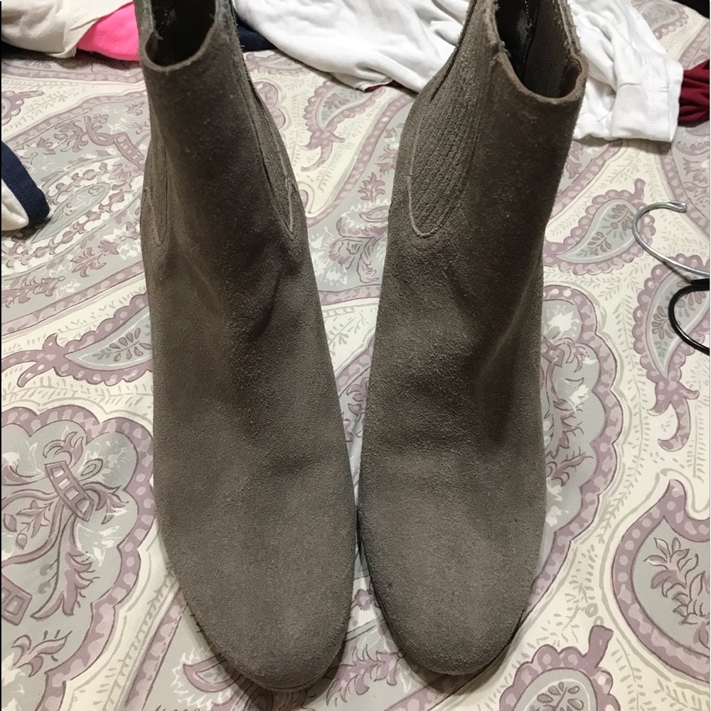 Ankle boots